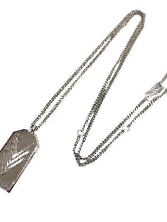 Louis Vuitton Pendant Necklace Vvv Silver Metal Triple V